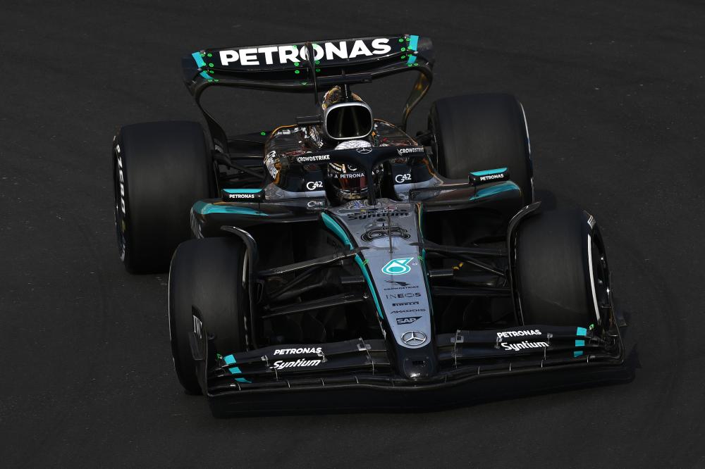 然不能掉以 然不能掉以